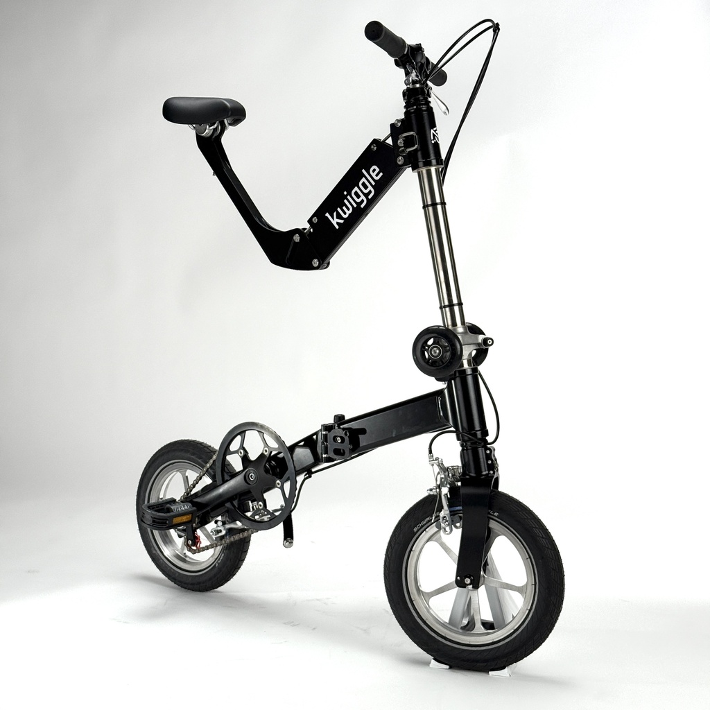 folding-bike-19000C00-kwiggle-ultra-black-3-speed-no-wheel-guards-lights-unfolded-front-P1099692.jpg