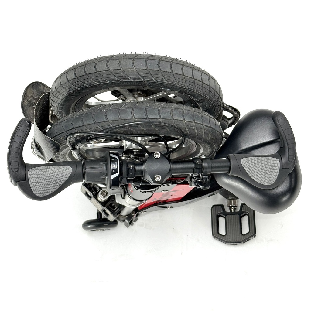 Folding-bike-kwiggle-ERGON-GP3-Grip-top-folded-2.JPG