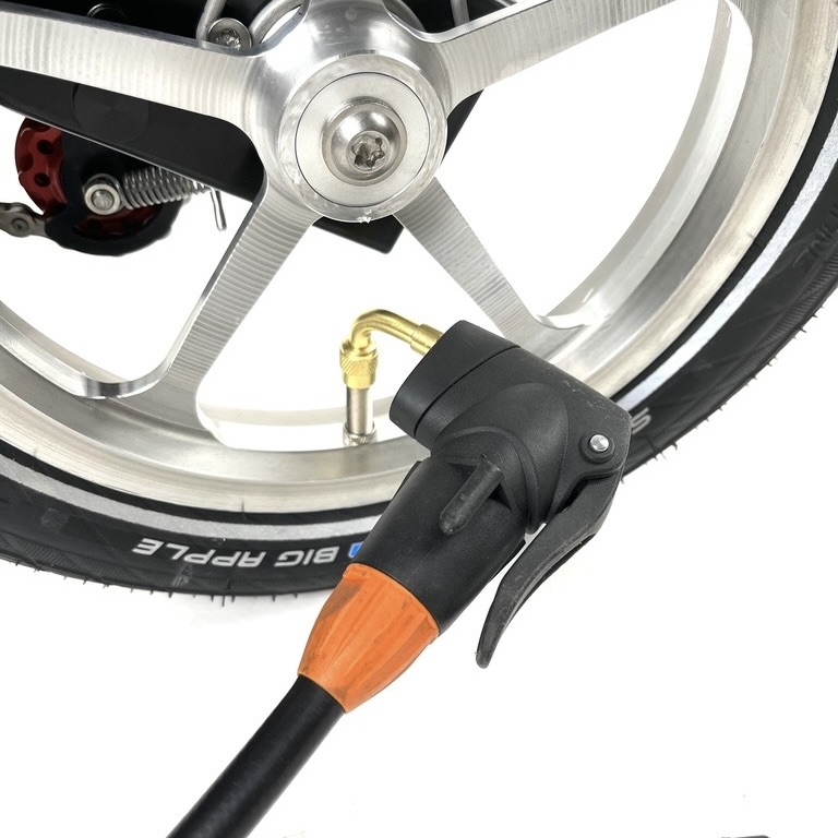 Winkeladapter für Luftpumpe